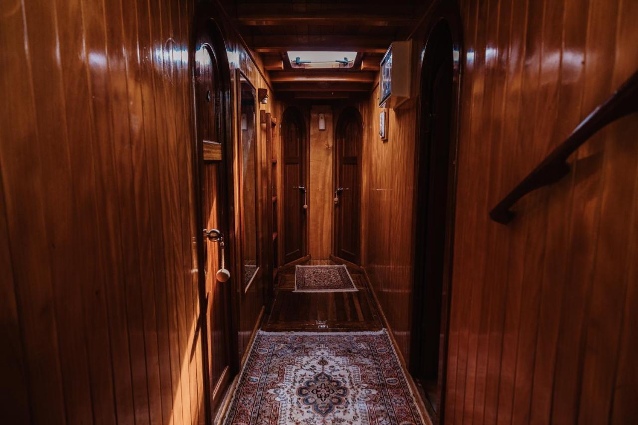 Hotel Sicily Sea Charter Hande Capo Galera à Palerme Extérieur photo